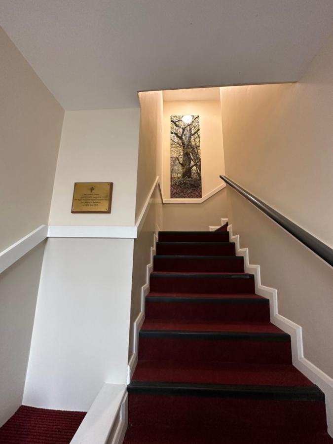 Barchester House Apartments Delux ซอลส์บรี ภายนอก รูปภาพ